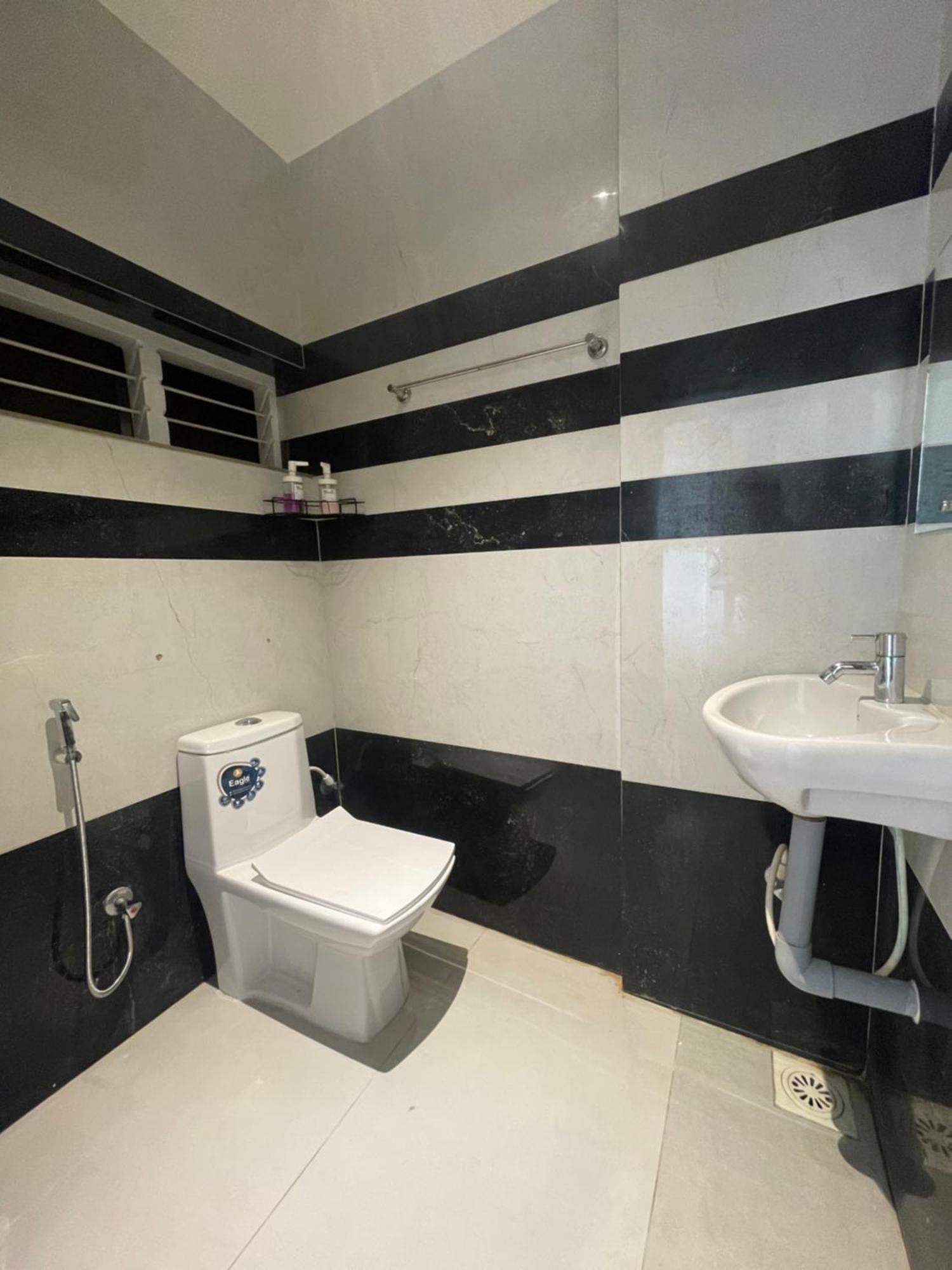 הוסטל קאלפטה Rasha Residency חדר תמונה
